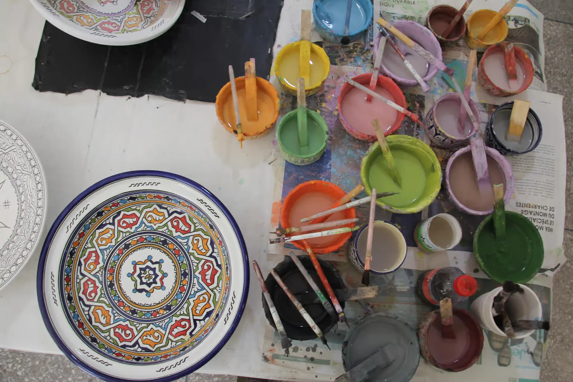 Atelier poterie et mosaïque à Workshop Fès Pottery, Ain Nokbi
